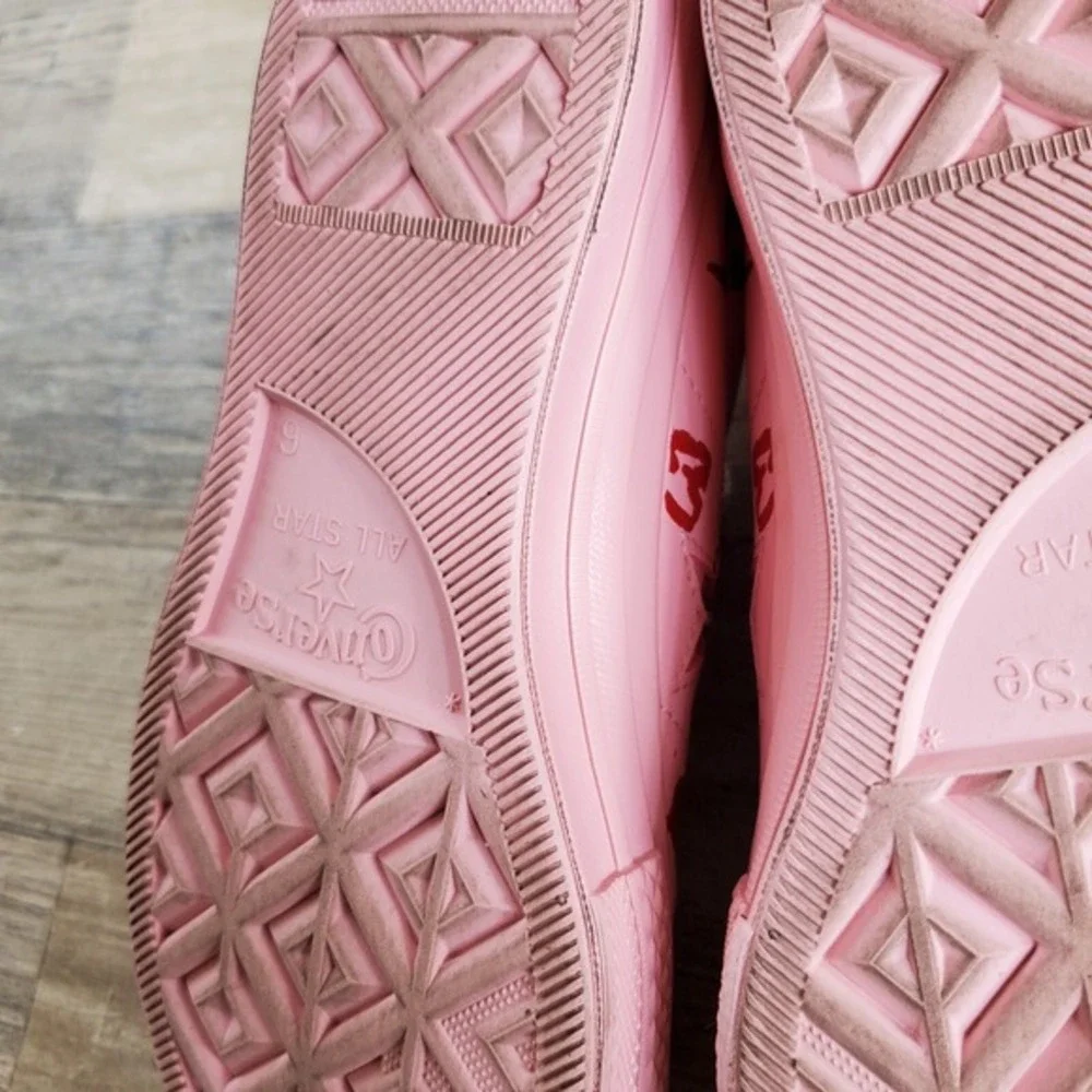 Converse One Star Low Shoes Womens‎ Sz 8 Pink Limited Edition Shrimps